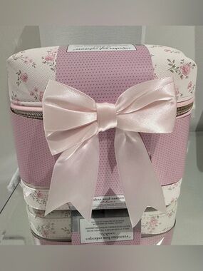 🦢 2 pc Cupcakes & Cashmere Floral Coquette Cosmetic & Travel Jewelry Case NWT